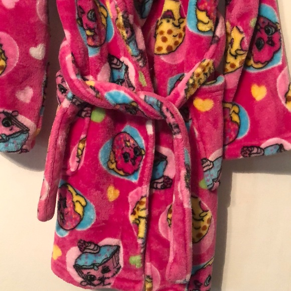 Fleece Shopkins Robe - Picture 3 of 8